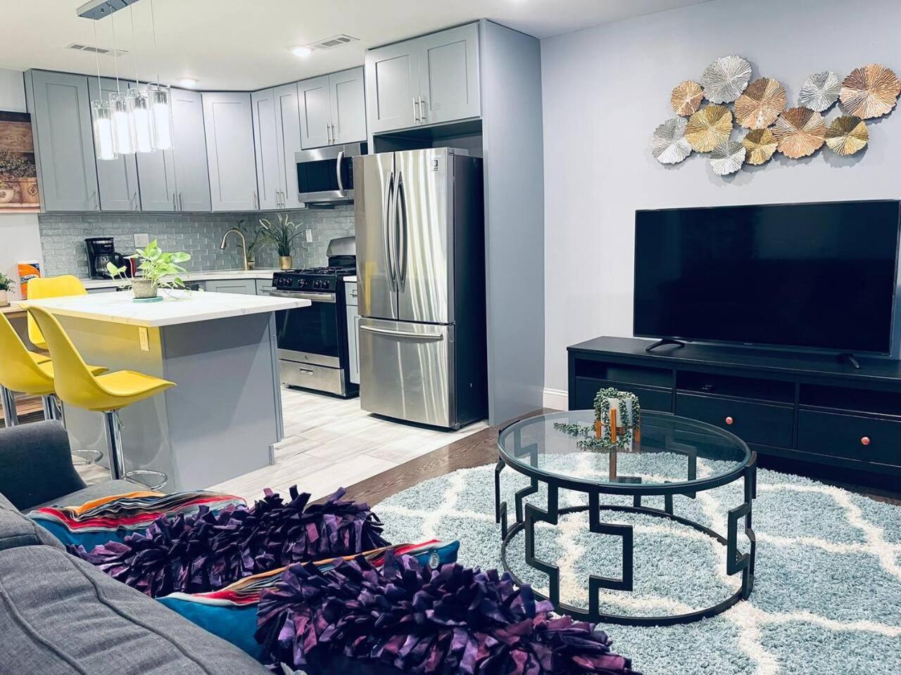 Apartment Magic Gardens 2bd In Center